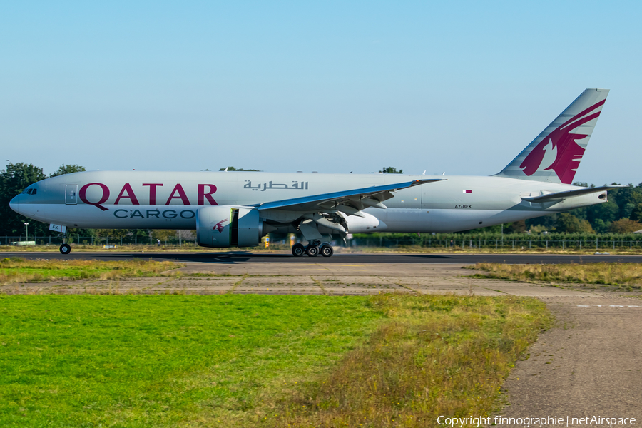 Qatar Airways Cargo Boeing 777-FDZ (A7-BFK) | Photo 475155