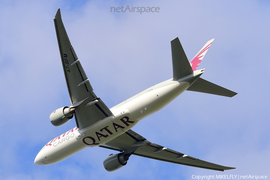 Qatar Airways Cargo Boeing 777-FDZ (A7-BFM) | Photo 541551