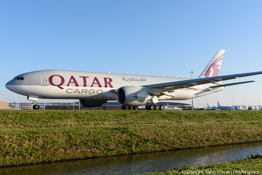 Qatar Airways Cargo Boeing 777-FDZ (A7-BFT) | Photo 471646
