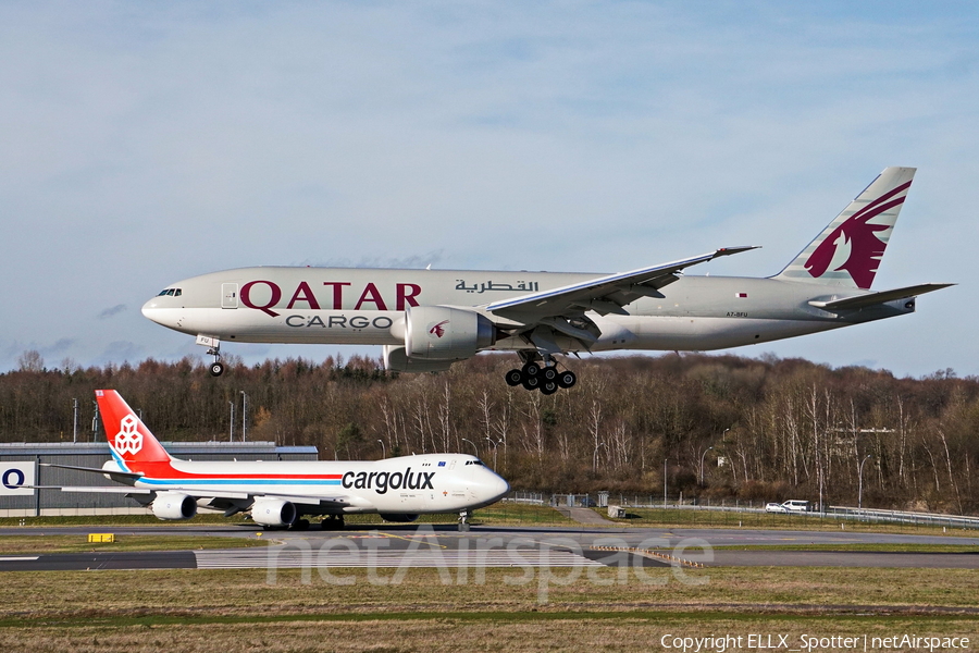 Qatar Airways Cargo Boeing 777-FDZ (A7-BFU) | Photo 435941