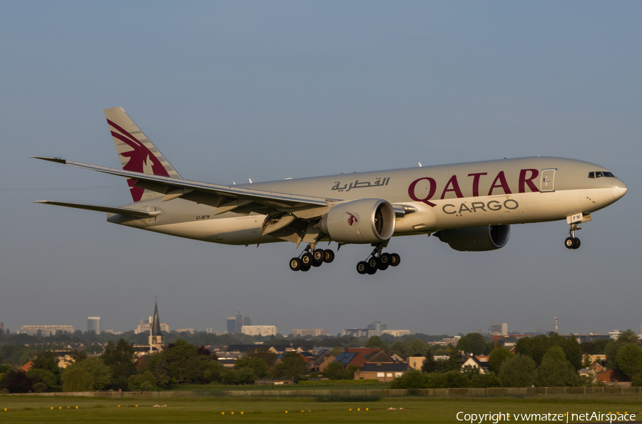 Qatar Airways Cargo Boeing 777-F (A7-BFW) | Photo 572749