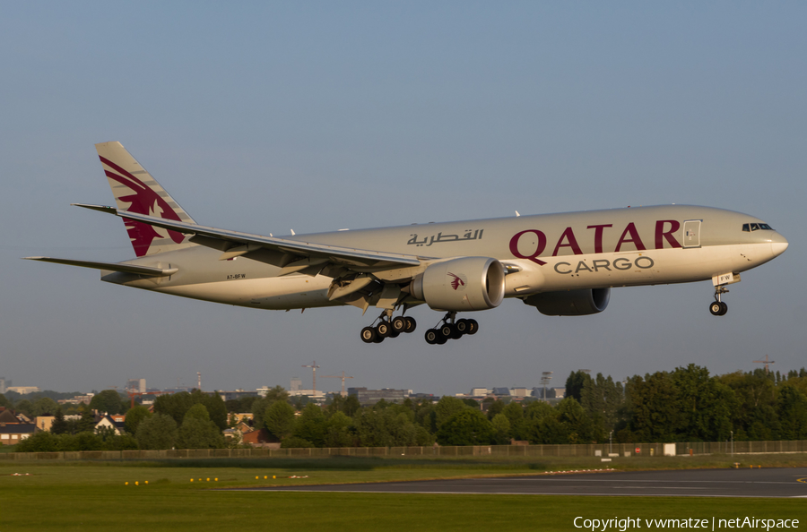 Qatar Airways Cargo Boeing 777-F (A7-BFW) | Photo 572751