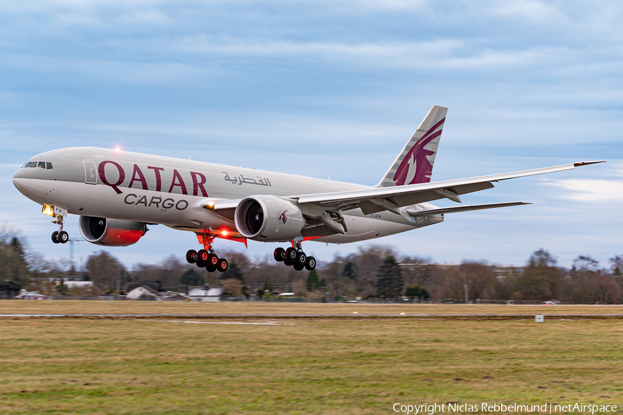 Qatar Airways Cargo Boeing 777-F (A7-BFW) | Photo 428976