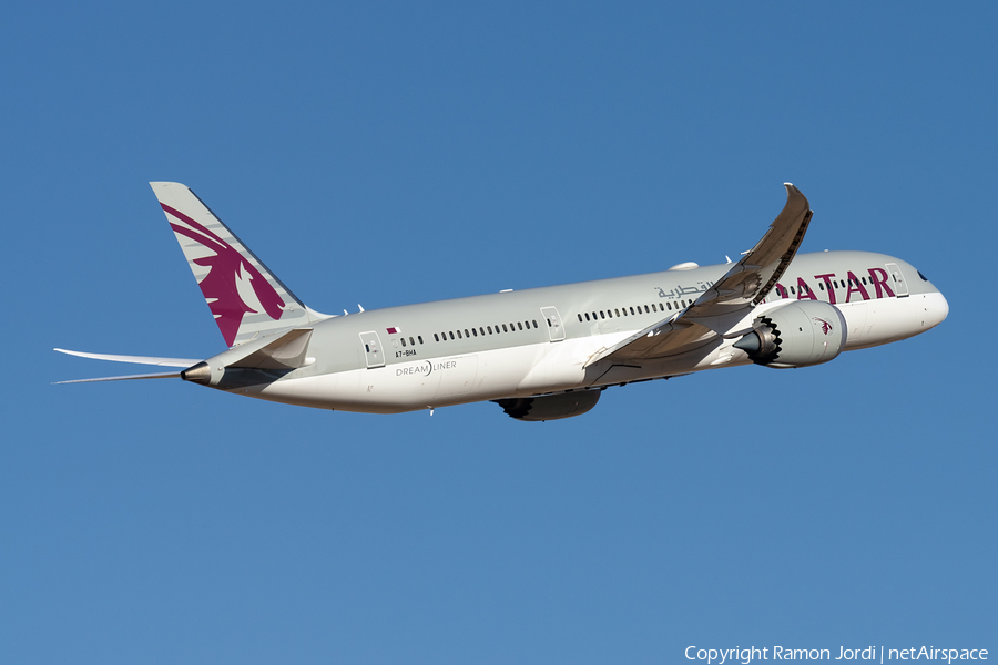 Qatar Airways Boeing 787-9 Dreamliner (A7-BHA) | Photo 527753