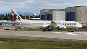 Qatar Airways Boeing 787-9 Dreamliner (A7-BHA) at  Everett - Snohomish County/Paine Field, United States