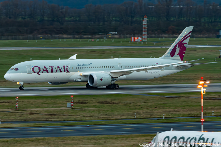 Qatar Airways Boeing 787-9 Dreamliner (A7-BHC) | Photo 604370