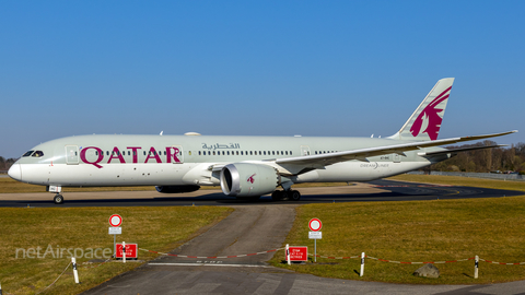 Qatar Airways Boeing 787-9 Dreamliner (A7-BHC) at  Hamburg - Fuhlsbuettel (Helmut Schmidt), Germany