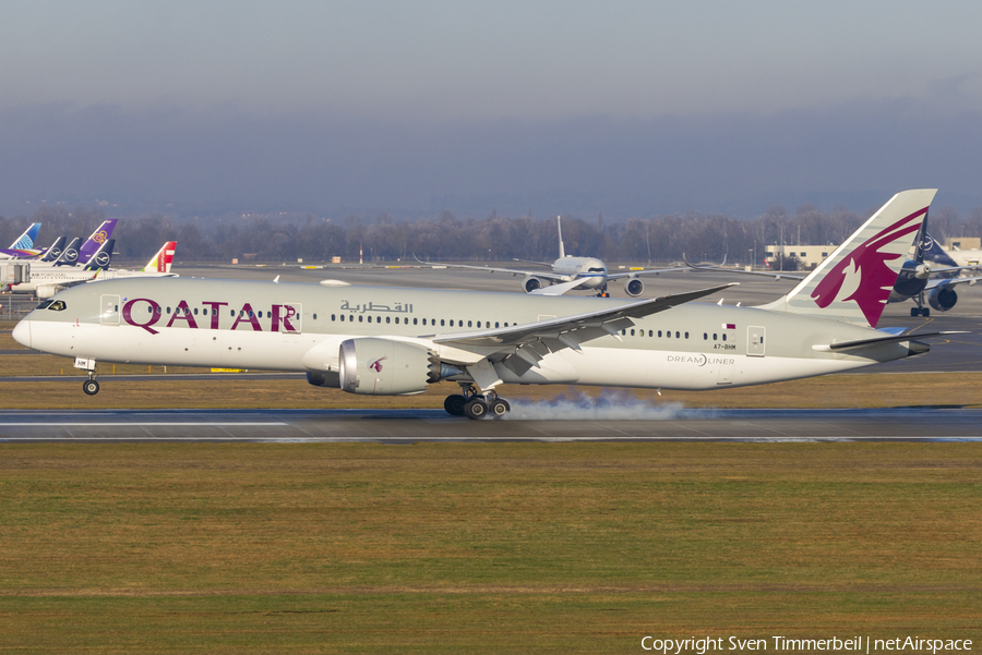 Qatar Airways Boeing 787-9 Dreamliner (A7-BHM) | Photo 659489