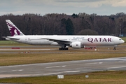 Qatar Airways Boeing 777-3ZG(ER) (A7-BOE) at  Hamburg - Fuhlsbuettel (Helmut Schmidt), Germany