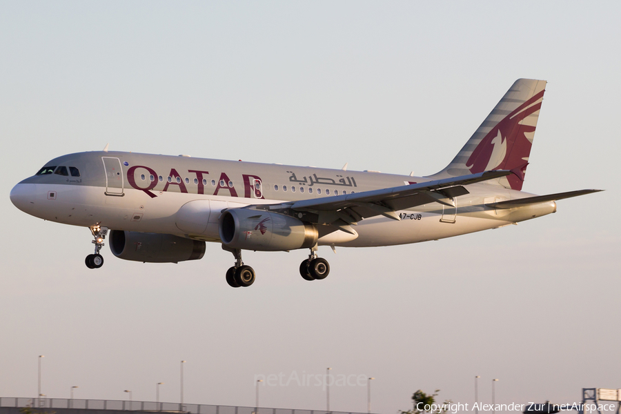Qatar Airways Airbus A319-133LR (A7-CJB) | Photo 88545