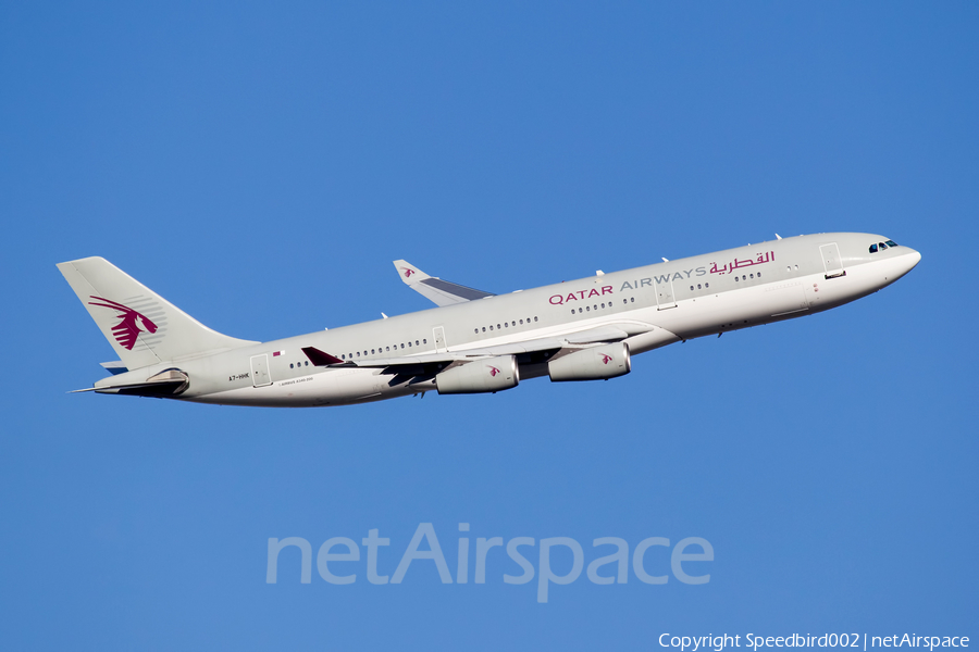 Qatar Amiri Flight Airbus A340-211 (A7-HHK) | Photo 24726