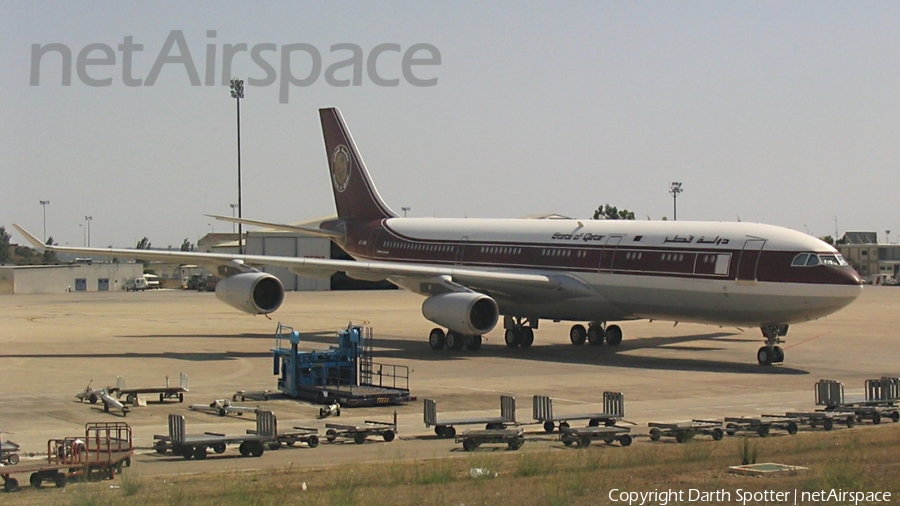 Qatar Amiri Flight Airbus A340-211 (A7-HHK) | Photo 132213