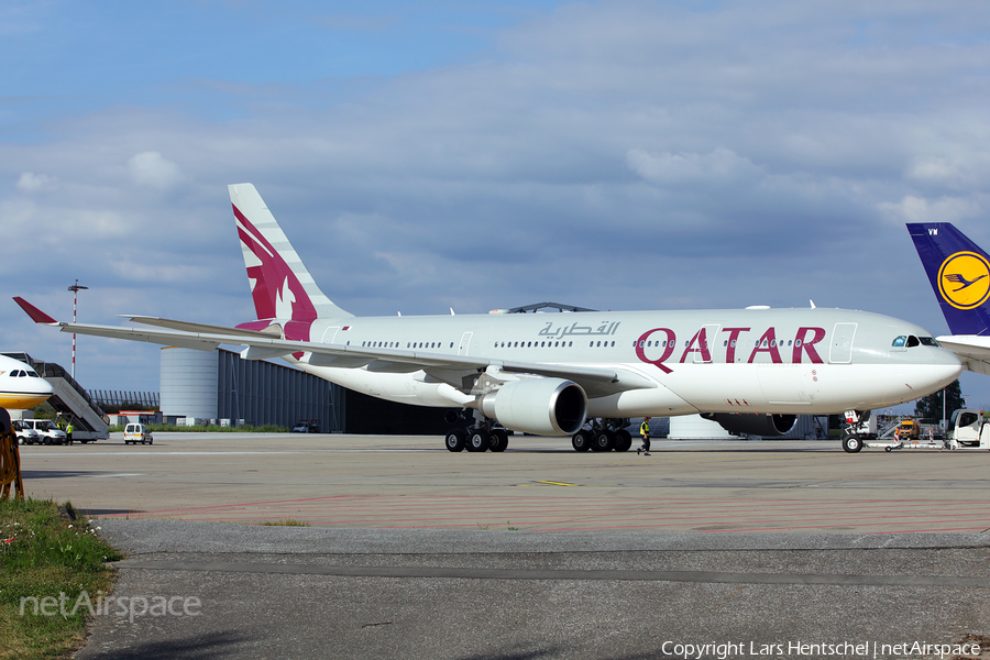 Qatar Amiri Flight Airbus A330-203 (A7-HJJ) | Photo 422045