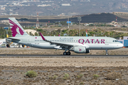 Qatar Airways Airbus A320-214 (A7-LAF) at  Tenerife Sur - Reina Sofia, Spain