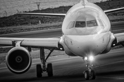 Qatar Airways Airbus A320-214 (A7-LAH) at  Tenerife Sur - Reina Sofia, Spain