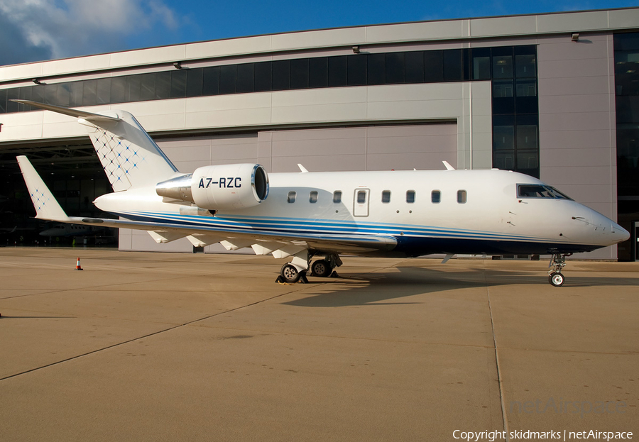 (Private) Bombardier CL-600-2B16 Challenger 605 (A7-RZC) | Photo 22190