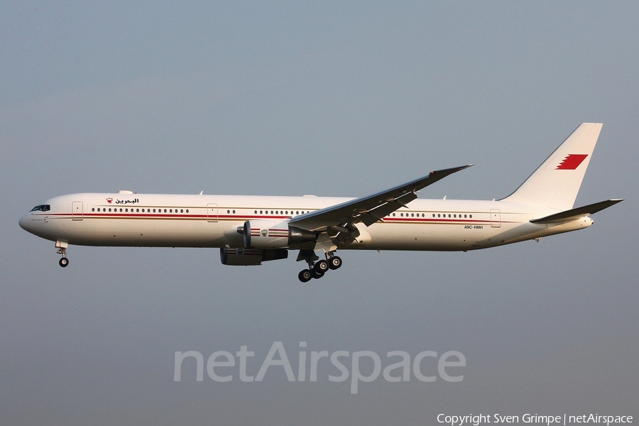 Bahrain Amiri Flight Boeing 767-4FS(ER) (A9C-HMH) | Photo 44333