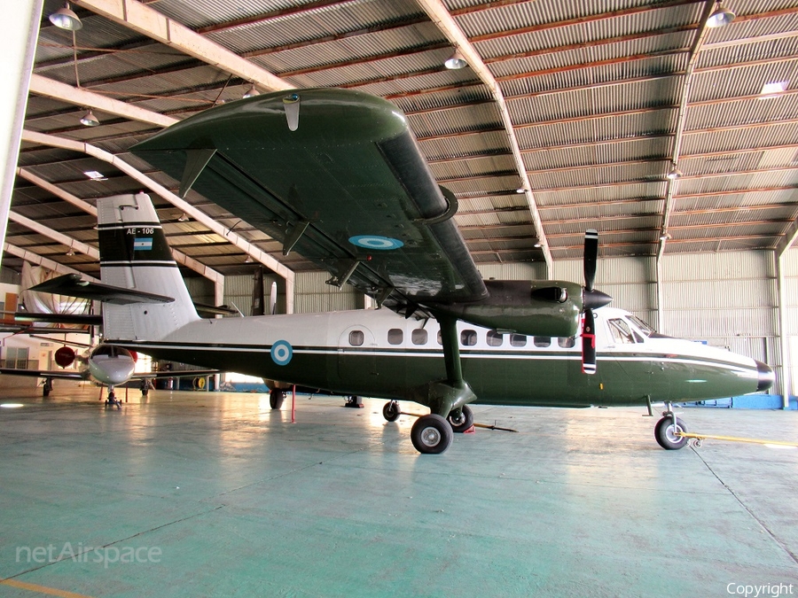 Argentine Army (Ejército Argentino) de Havilland Canada DHC-6-200 Twin Otter (AE-106) | Photo 201838