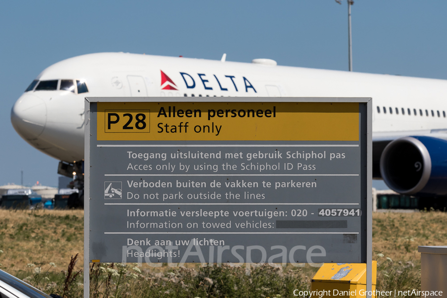 Aviation photo 256207