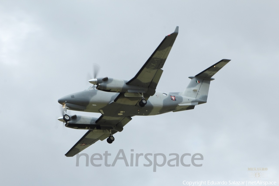 Mexican Navy (Armada de Mexico) Beech King Air 350i (ANX-1209) | Photo 172252