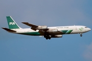 Pakistan International Airlines Cargo Boeing 707-340C (AP-AXG) at  Frankfurt am Main, Germany