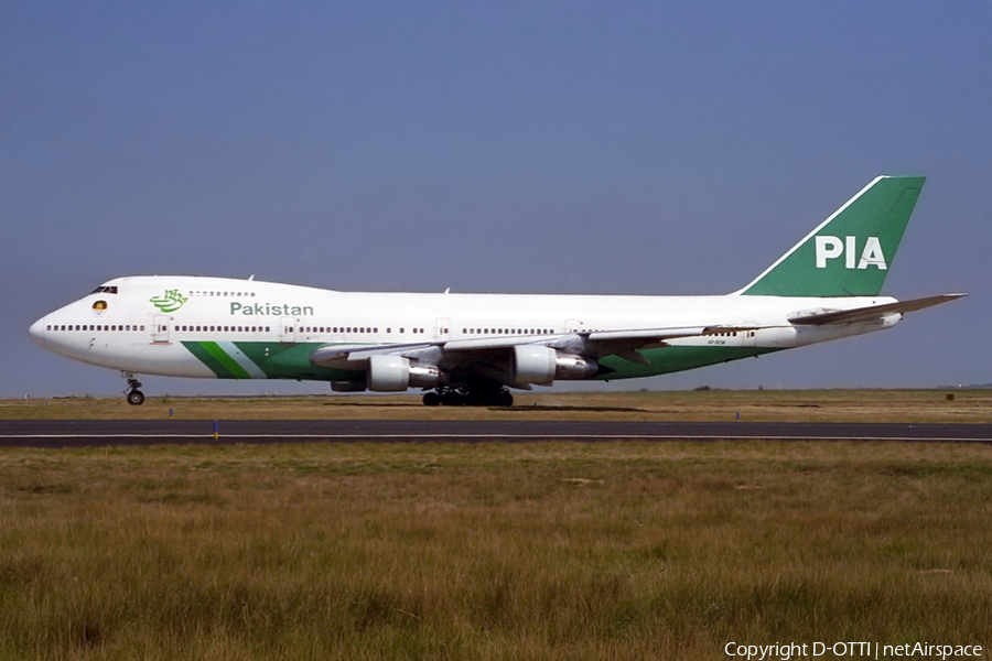 Pakistan International Airlines - PIA Boeing 747-217B (AP-BCM) | Photo 271817