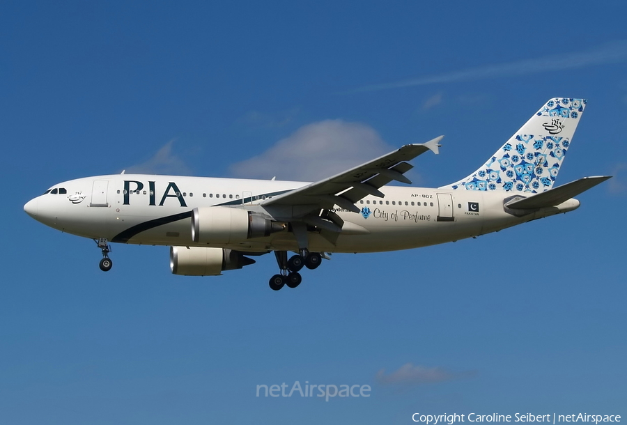 Pakistan International Airlines - PIA Airbus A310-308 (AP-BDZ) | Photo 92657