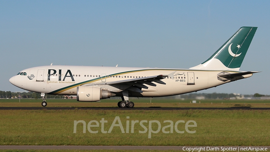 Pakistan International Airlines - PIA Airbus A310-308 (AP-BEG) | Photo 210225