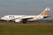Pakistan International Airlines - PIA Airbus A310-308 (AP-BEG) at  Amsterdam - Schiphol, Netherlands