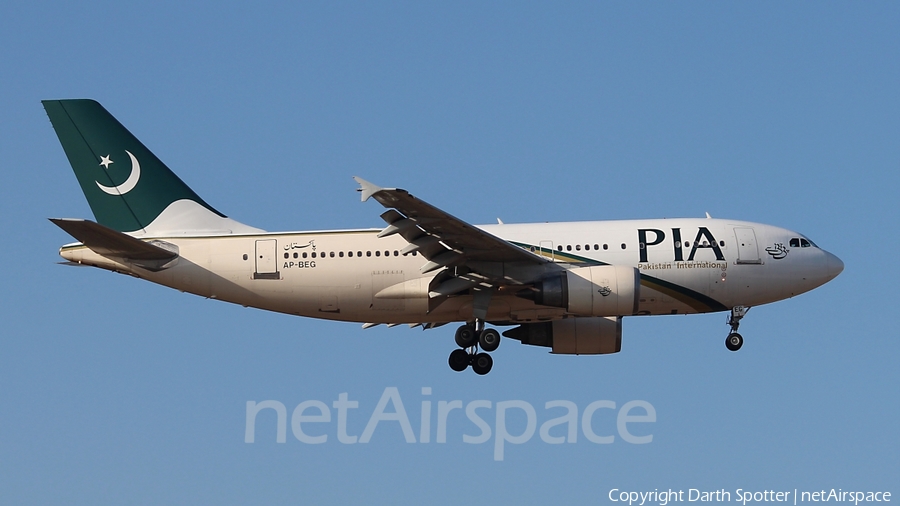 Pakistan International Airlines - PIA Airbus A310-308 (AP-BEG) | Photo 208386