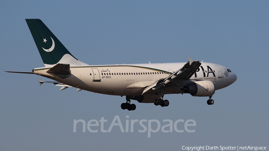 Pakistan International Airlines - PIA Airbus A310-308 (AP-BEG) | Photo 208387