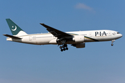 Pakistan International Airlines - PIA Boeing 777-240(ER) (AP-BGJ) at  London - Heathrow, United Kingdom