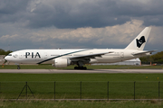 Pakistan International Airlines - PIA Boeing 777-240(ER) (AP-BGJ) at  Manchester - International (Ringway), United Kingdom