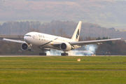 Pakistan International Airlines - PIA Boeing 777-240(ER) (AP-BGK) at  Glasgow - International, United Kingdom