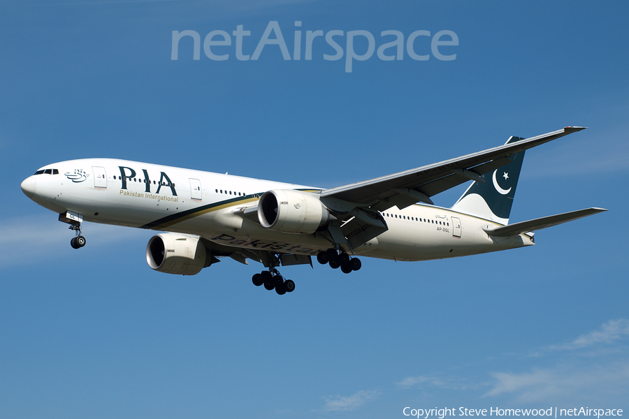 Pakistan International Airlines - PIA Boeing 777-240(ER) (AP-BGL) | Photo 669291