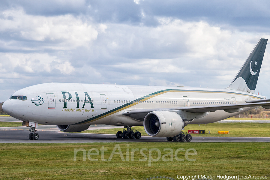 Pakistan International Airlines - PIA Boeing 777-240(ER) (AP-BGL) | Photo 104904