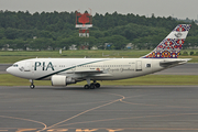 Pakistan International Airlines - PIA Airbus A310-324 (AP-BGN) at  Tokyo - Narita International, Japan