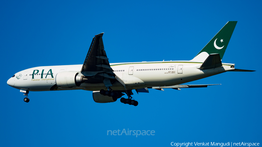 Pakistan International Airlines - PIA Boeing 777-240LR (AP-BGY) | Photo 193555