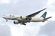 Pakistan International Airlines - PIA Boeing 777-240LR (AP-BGZ) at  New York - John F. Kennedy International, United States