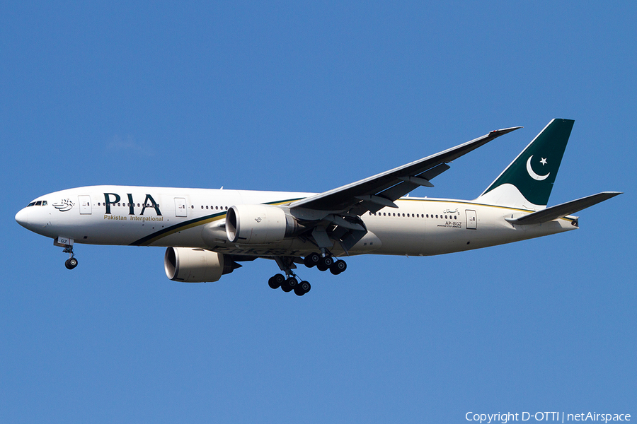 Pakistan International Airlines - PIA Boeing 777-240LR (AP-BGZ) | Photo 386286
