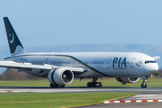 Pakistan International Airlines - PIA Boeing 777-340(ER) (AP-BHW) at  Manchester - International (Ringway), United Kingdom