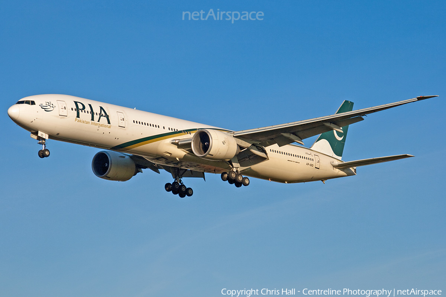 Pakistan International Airlines - PIA Boeing 777-340(ER) (AP-BID) | Photo 14463