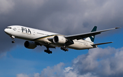 Pakistan International Airlines - PIA Boeing 777-340(ER) (AP-BID) at  London - Heathrow, United Kingdom