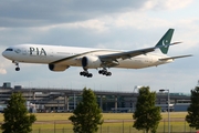 Pakistan International Airlines - PIA Boeing 777-340(ER) (AP-BID) at  London - Heathrow, United Kingdom