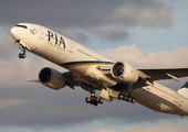 Pakistan International Airlines - PIA Boeing 777-340(ER) (AP-BID) at  London - Heathrow, United Kingdom