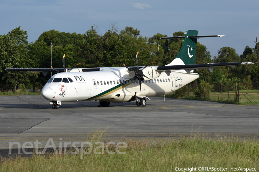Pakistan International Airlines - PIA ATR 72-500 (AP-BKY) | Photo 425634