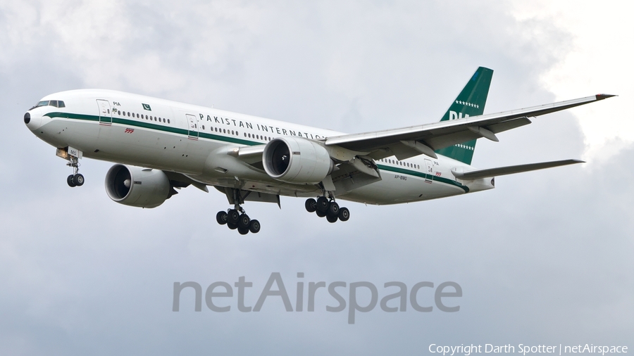 Pakistan International Airlines - PIA Boeing 777-2Q8(ER) (AP-BMG) | Photo 181416