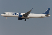 AirBlue Airbus A321-211 (AP-BMW) at  Dubai - International, United Arab Emirates