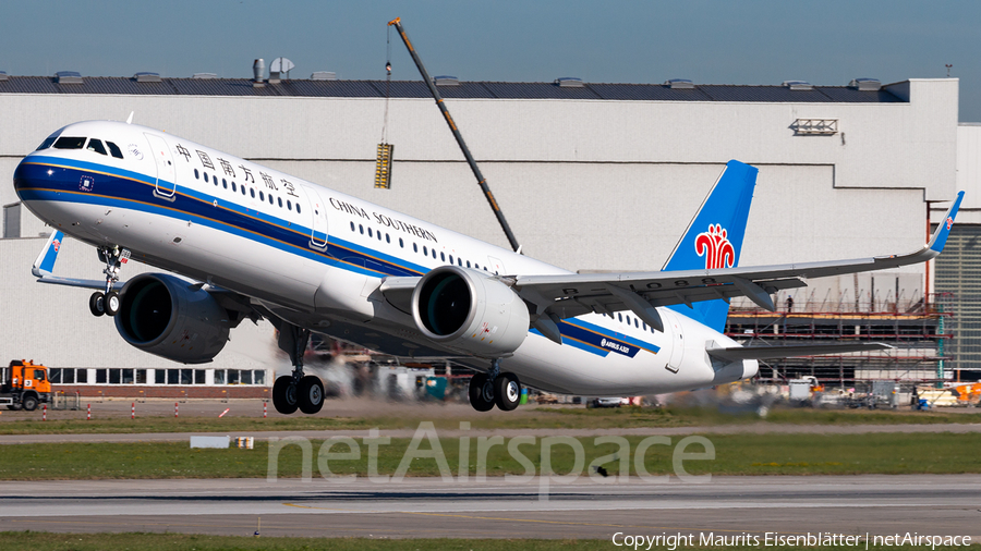 China Southern Airlines Airbus A321-271N (B-1088) | Photo 292511