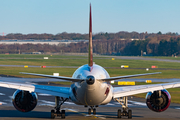 Juneyao Airlines Boeing 787-9 Dreamliner (B-1115) at  Hamburg - Fuhlsbuettel (Helmut Schmidt), Germany